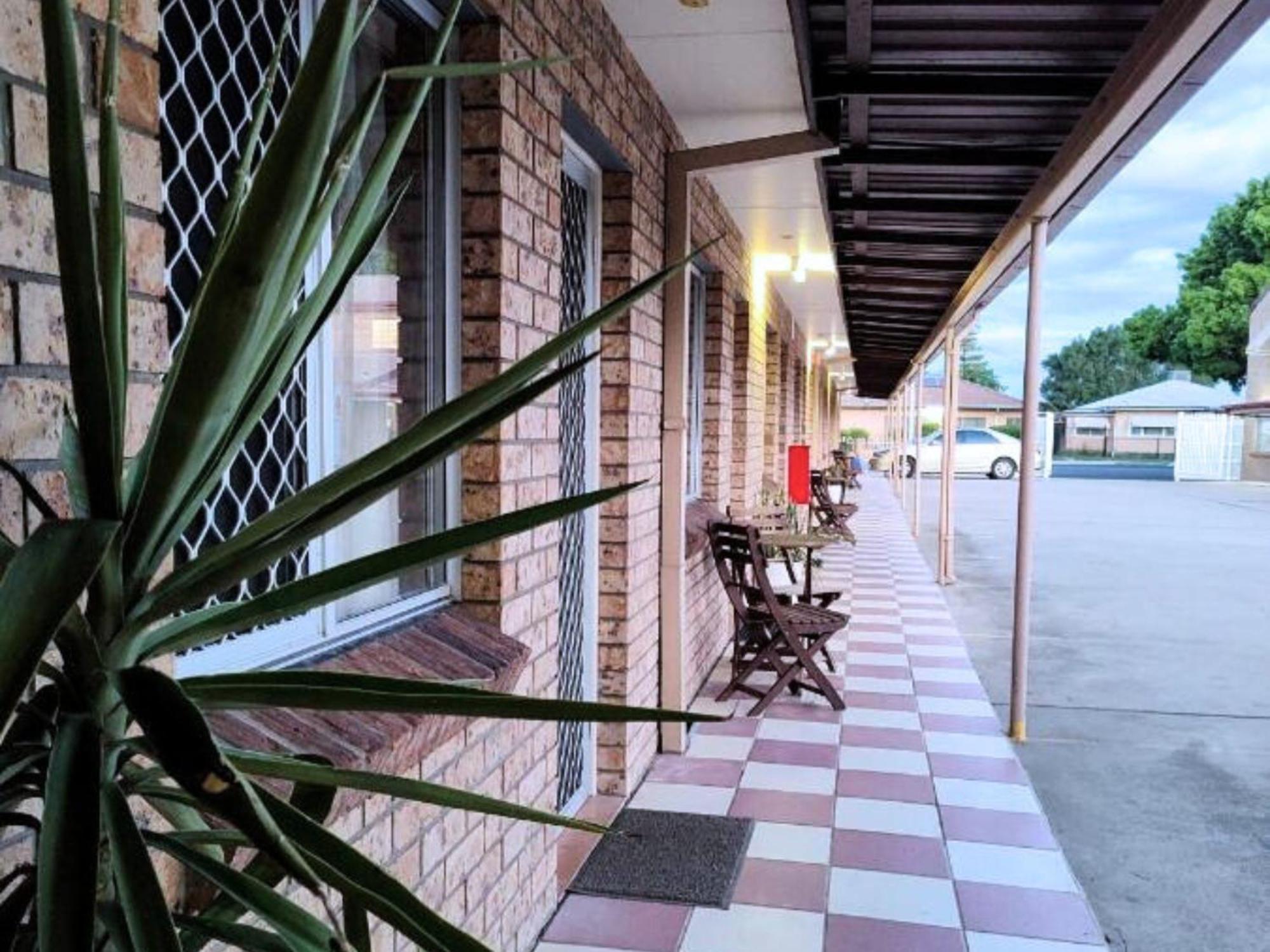The Phoenix Artesian Spa Resort And Accommodation Moree Εξωτερικό φωτογραφία