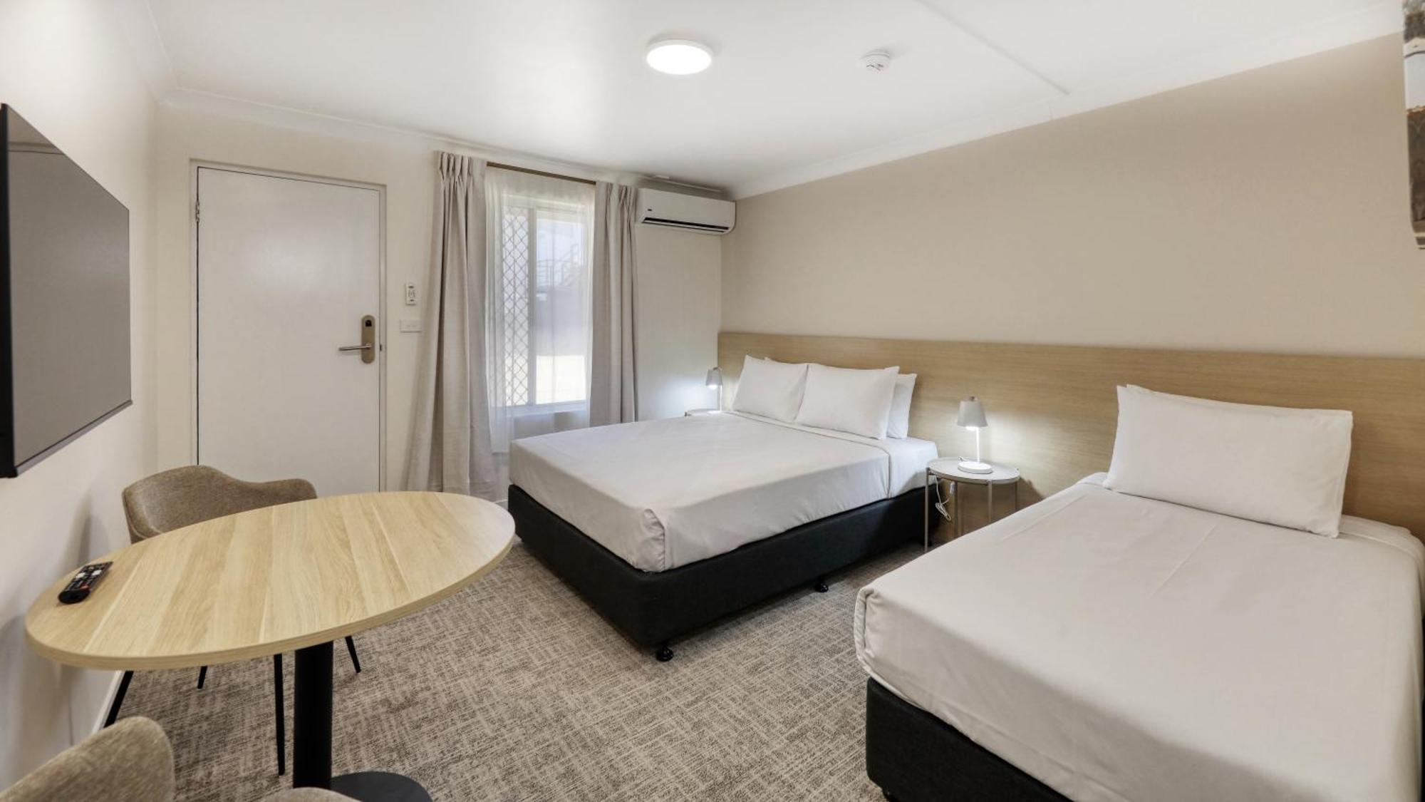 The Phoenix Artesian Spa Resort And Accommodation Moree Εξωτερικό φωτογραφία
